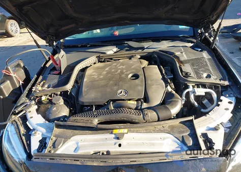 2020 Mercedes-Benz C 300 4Matic z USA, uszkodzony, nr VIN WDDWF8EB0LR559457